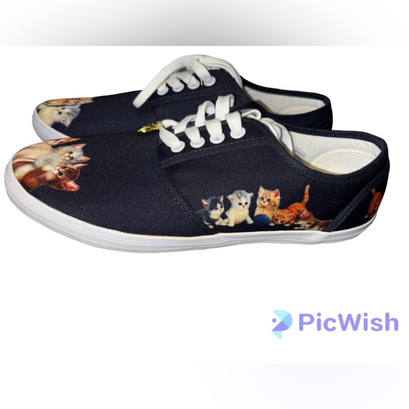 The Bradford Exchange Cat Art Sneakers - Picture 1 of 9